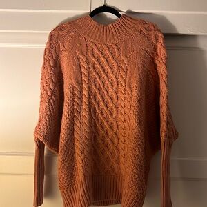 Chunky oversized sweater size small